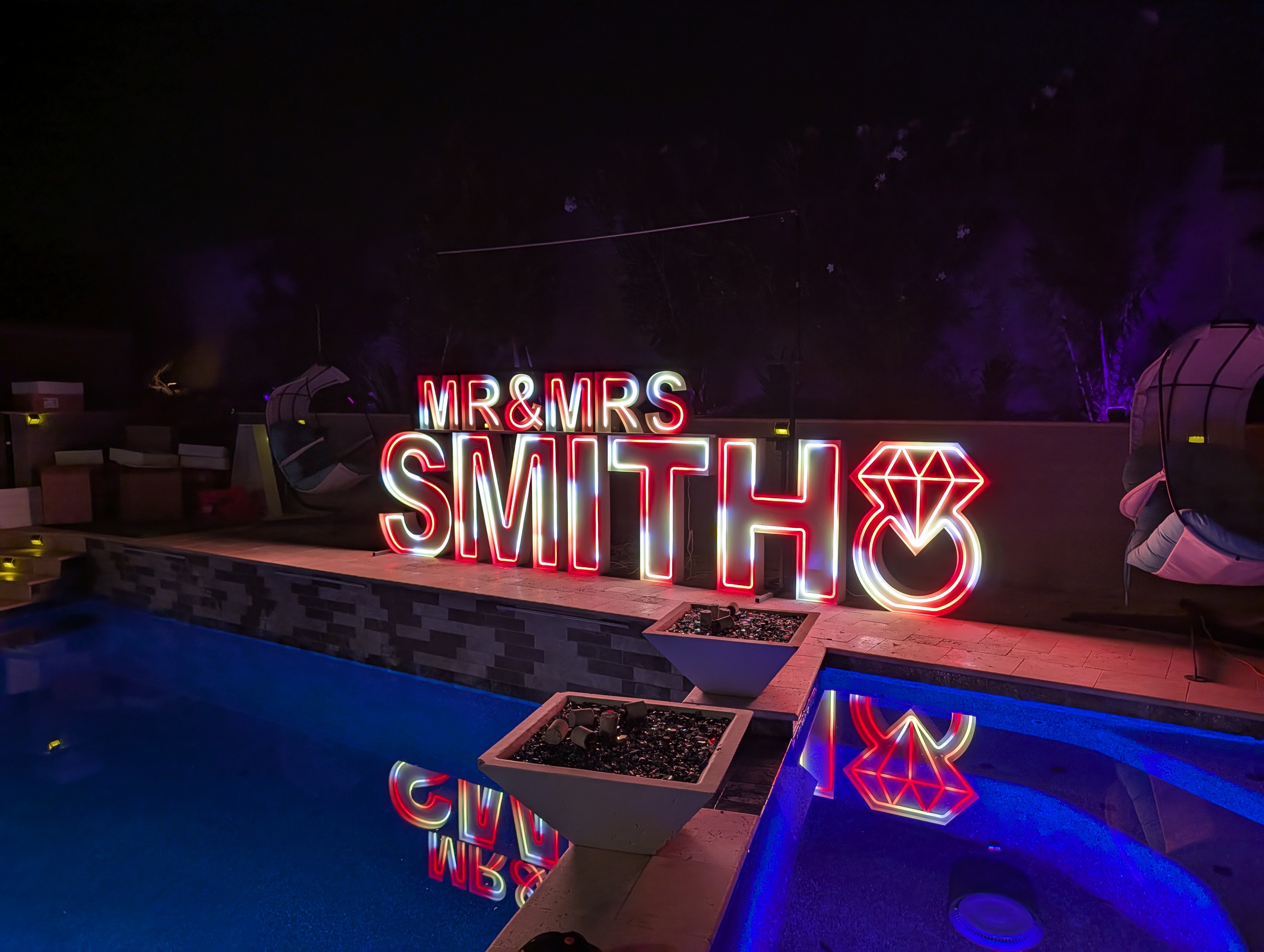 Mr & Mrs Music Responsive (Fire mode)